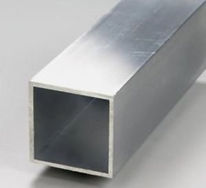 Tube carré aluminium