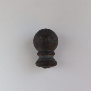 Couvre pilastre hauteur 85 diamètre base 45